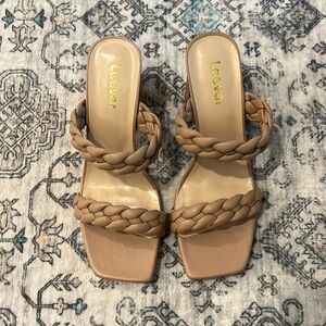 Beige heels